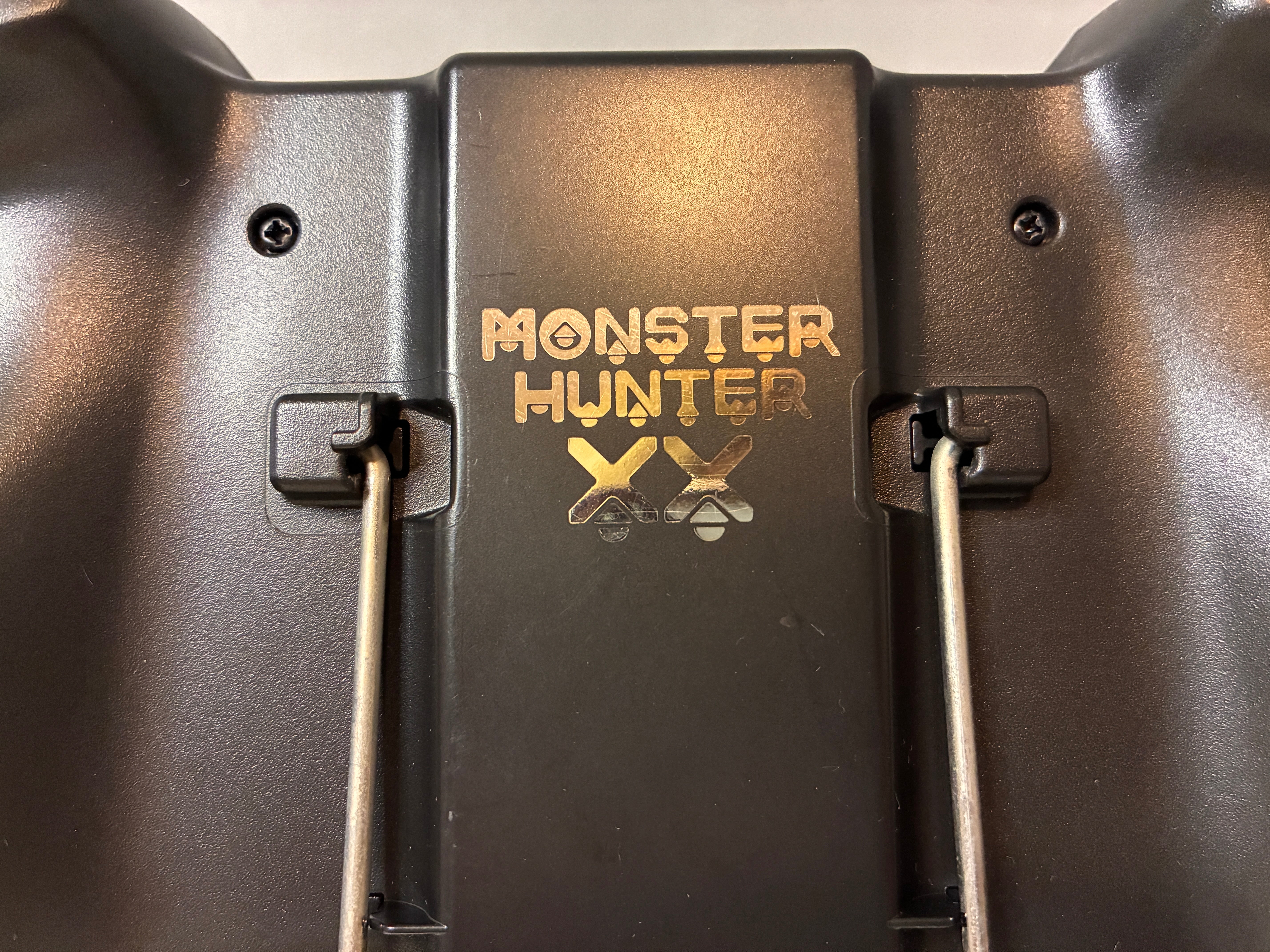 HORI Monster Hunter XX Hunting Gear Grip for New Nintendo 3DS LL(XL)