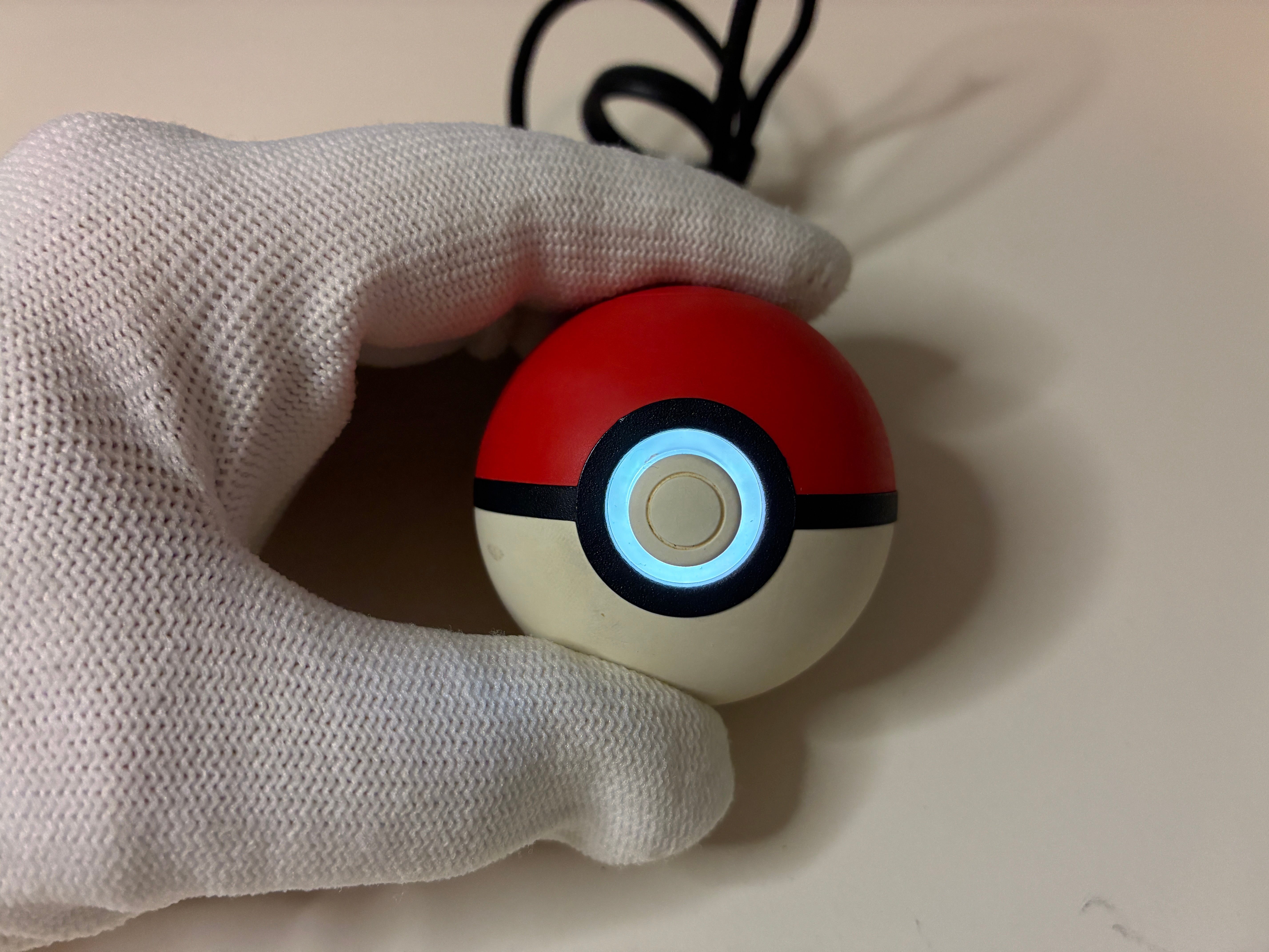 Poke Ball Plus / Monster Ball Plus / Nintendo Switch & Pokémon GO Accessory
