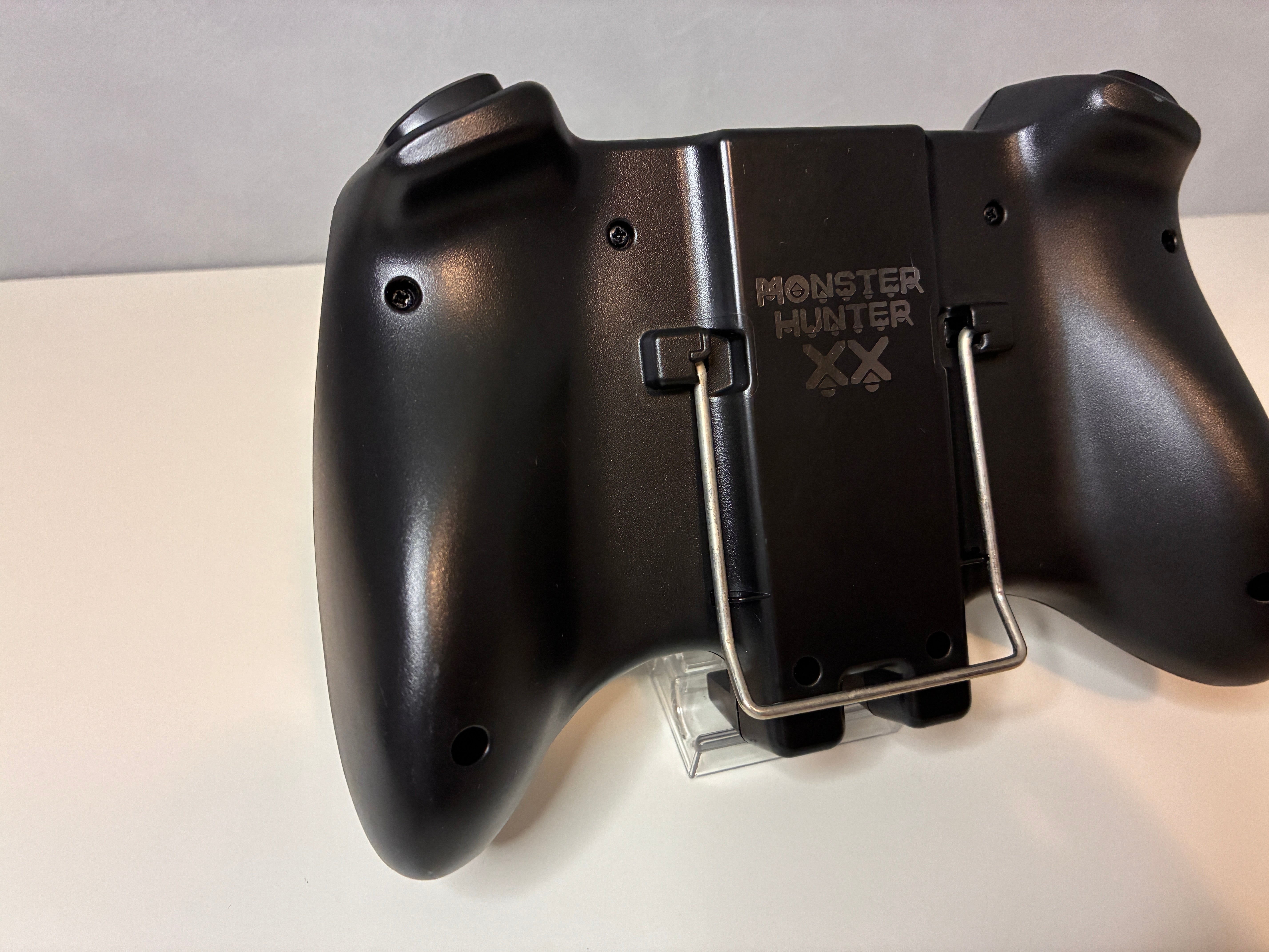 HORI Monster Hunter XX Hunting Gear Grip for New Nintendo 3DS LL(XL)
