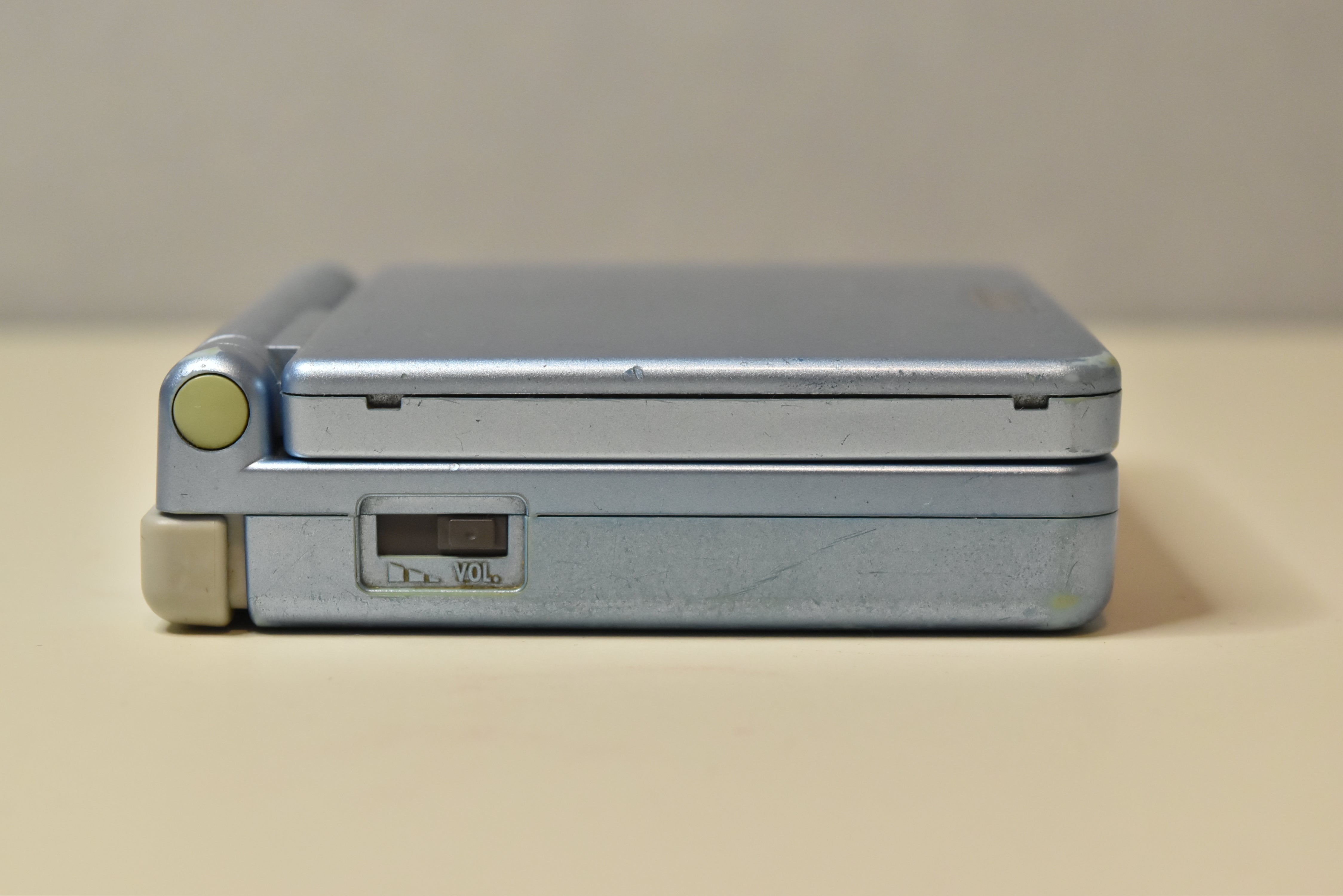 Nintendo Gameboy Advance SP Console / Pearl Blue / Audio Issue - Very Low Sound