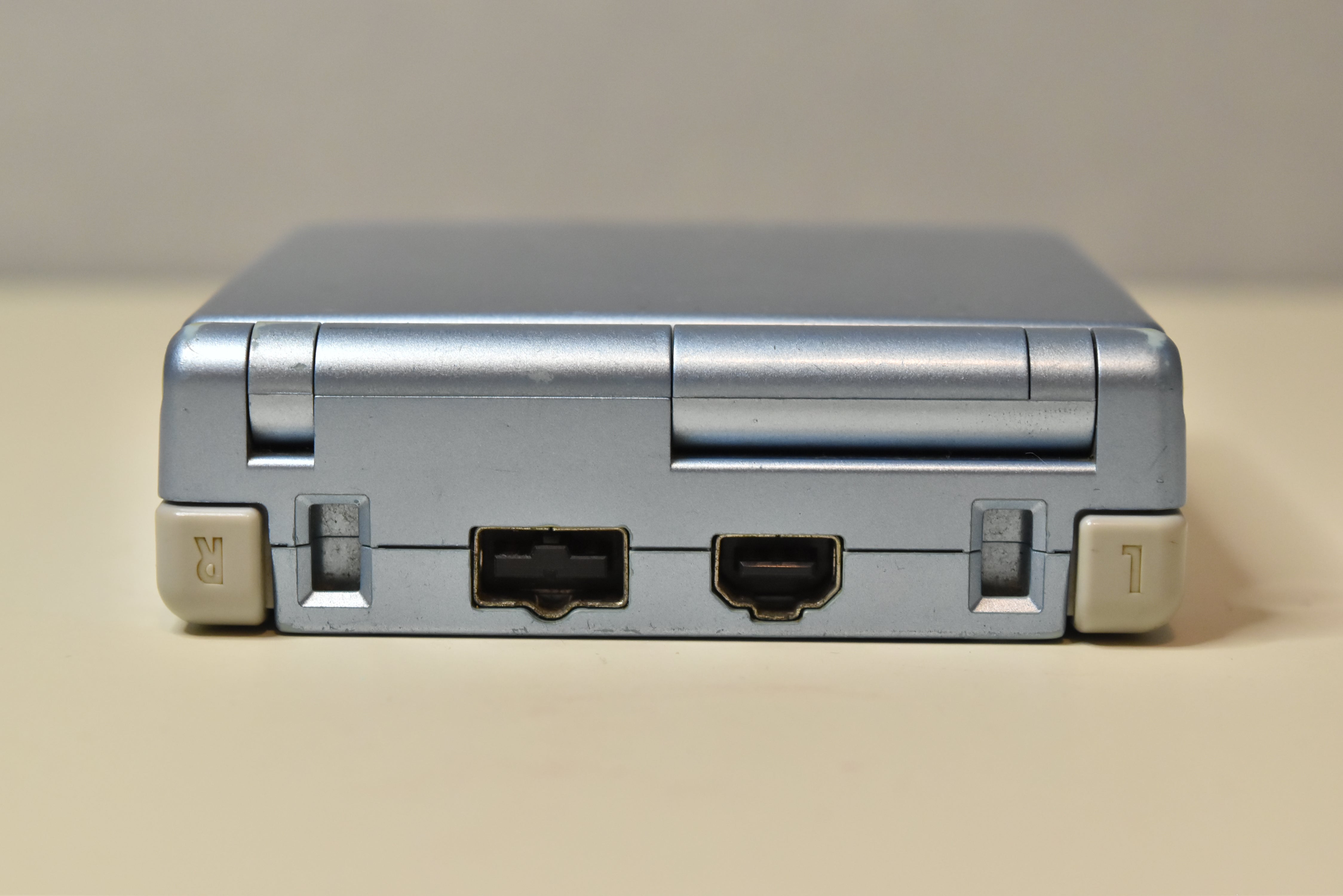 Nintendo Gameboy Advance SP Console / Pearl Blue / Audio Issue - Very Low Sound