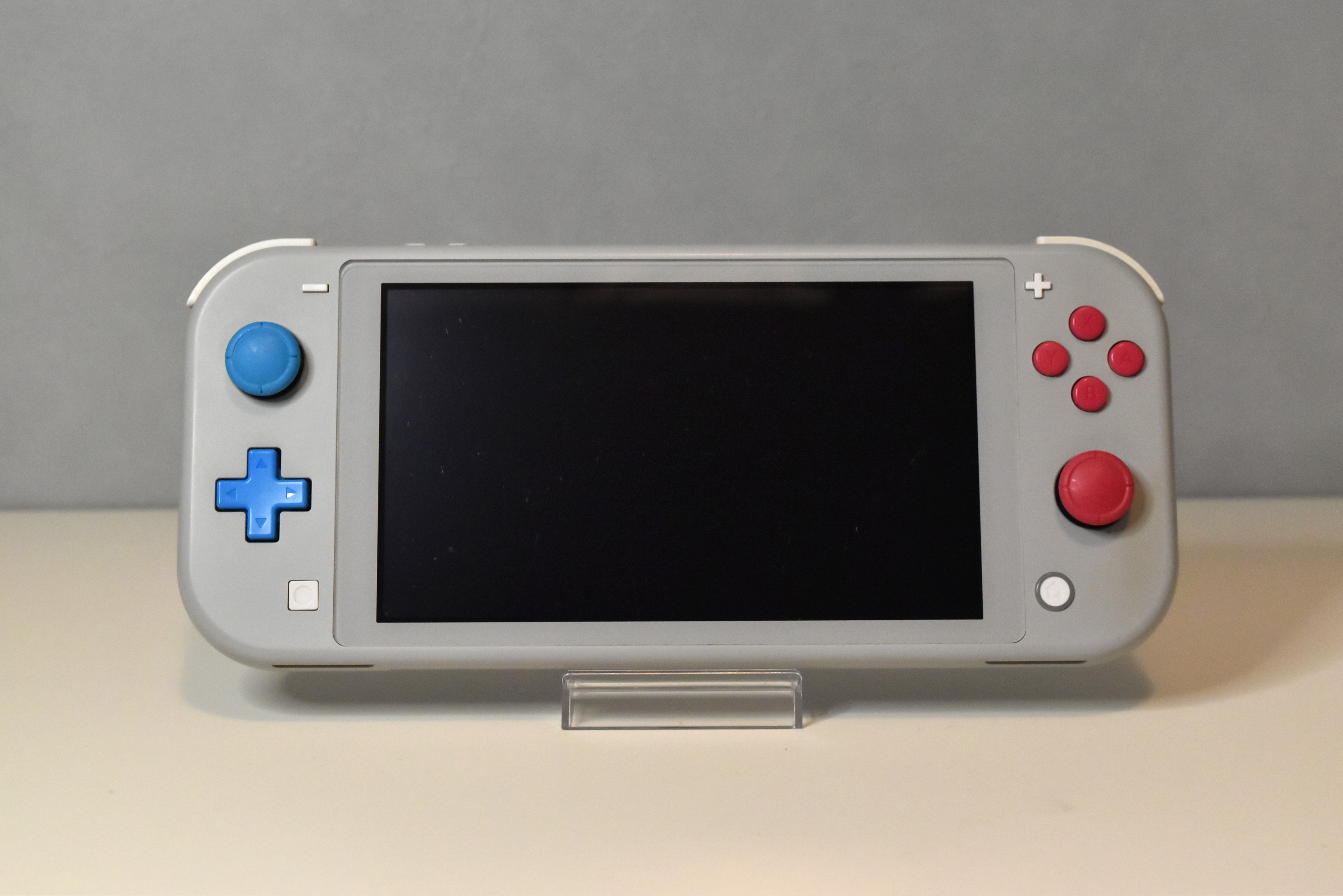 Nintendo Switch Lite Console / Pokemon Zacian Zamazenta Edition