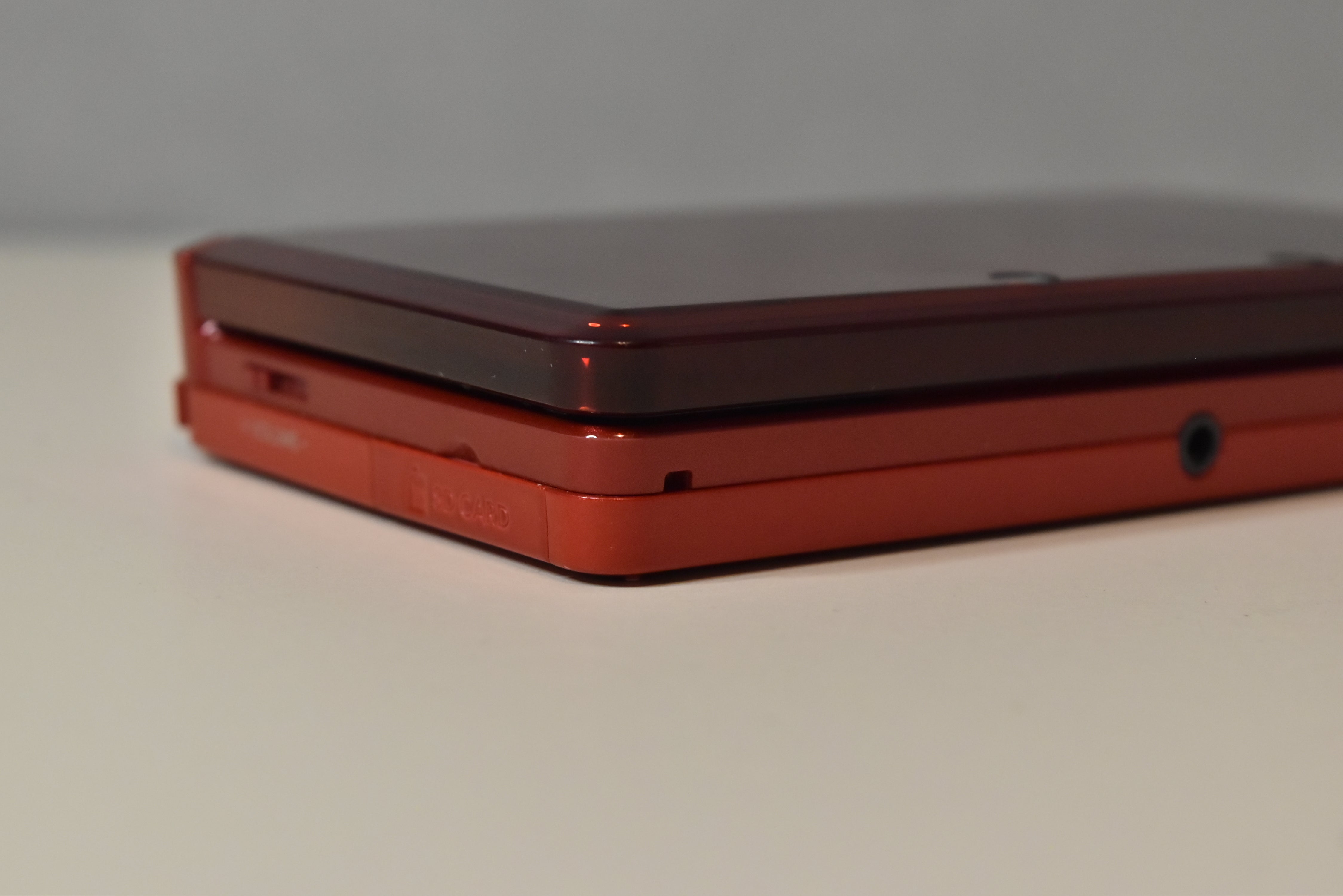 Nintendo 3DS Console / Flare Red Color / NTSC-J (Japan)